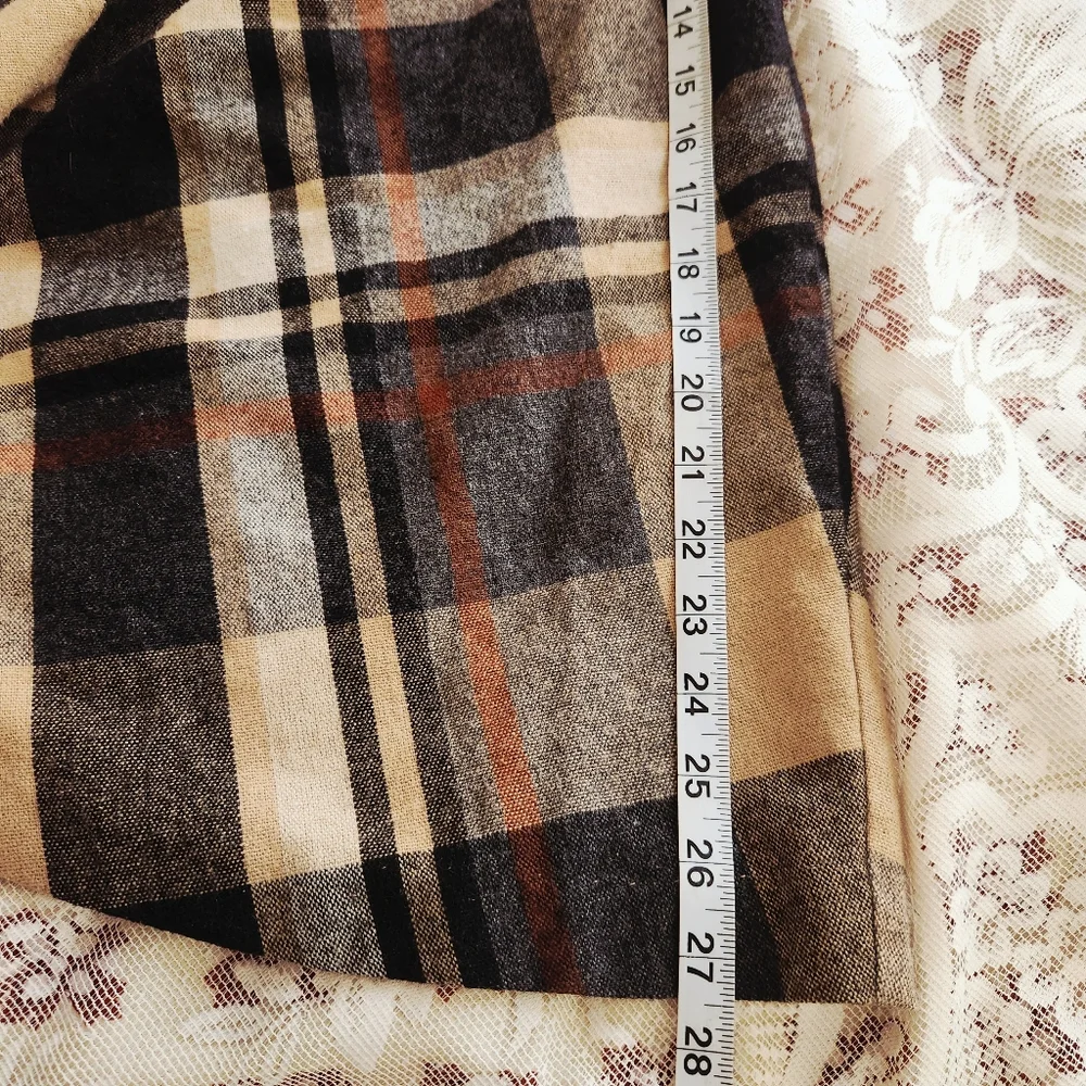 VTG Plaid Skirt Black and Tan Bias Cut Circular Size S Waist 26" - Picture 5 of 7